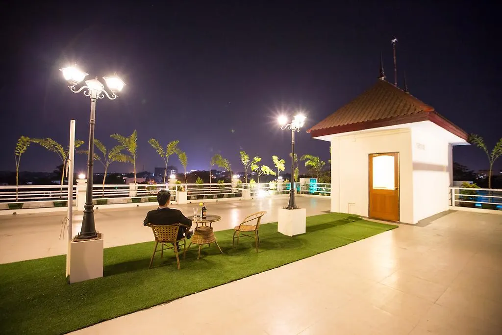 Royal Golden 9 Miles Hotel Yangon