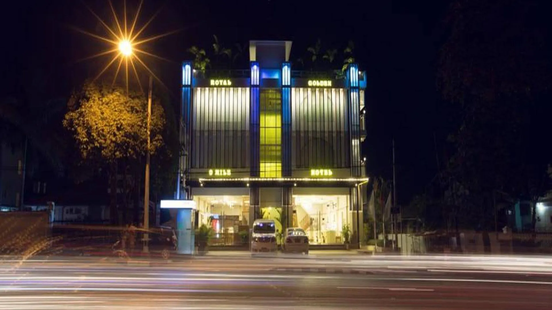 Royal Golden 9 Miles Hotel ile iletişim