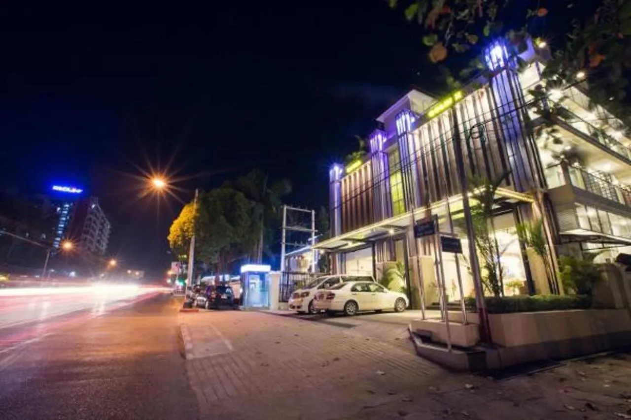 Royal Golden 9 Miles Hotel Yangon